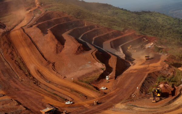 Simandou, la Guinée face au défi de transformer l&rsquo;or rouge en prospérité partagée