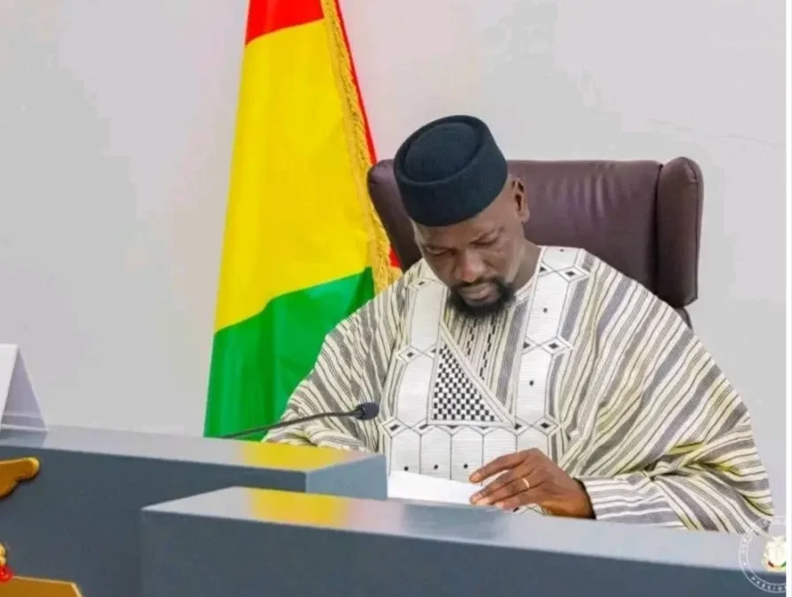 Guinée : restructuration majeure du gouvernement avec scission du ministère de la Jeunesse et des Sports
