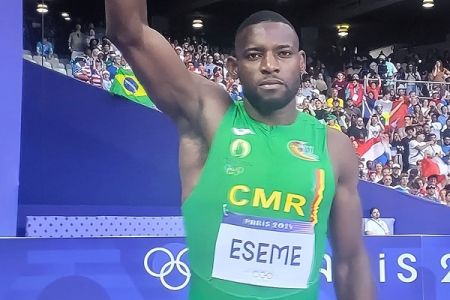Emmanuel Eseme : le sprinteur camerounais qui perce l&rsquo;élite mondiale du 100 mètres