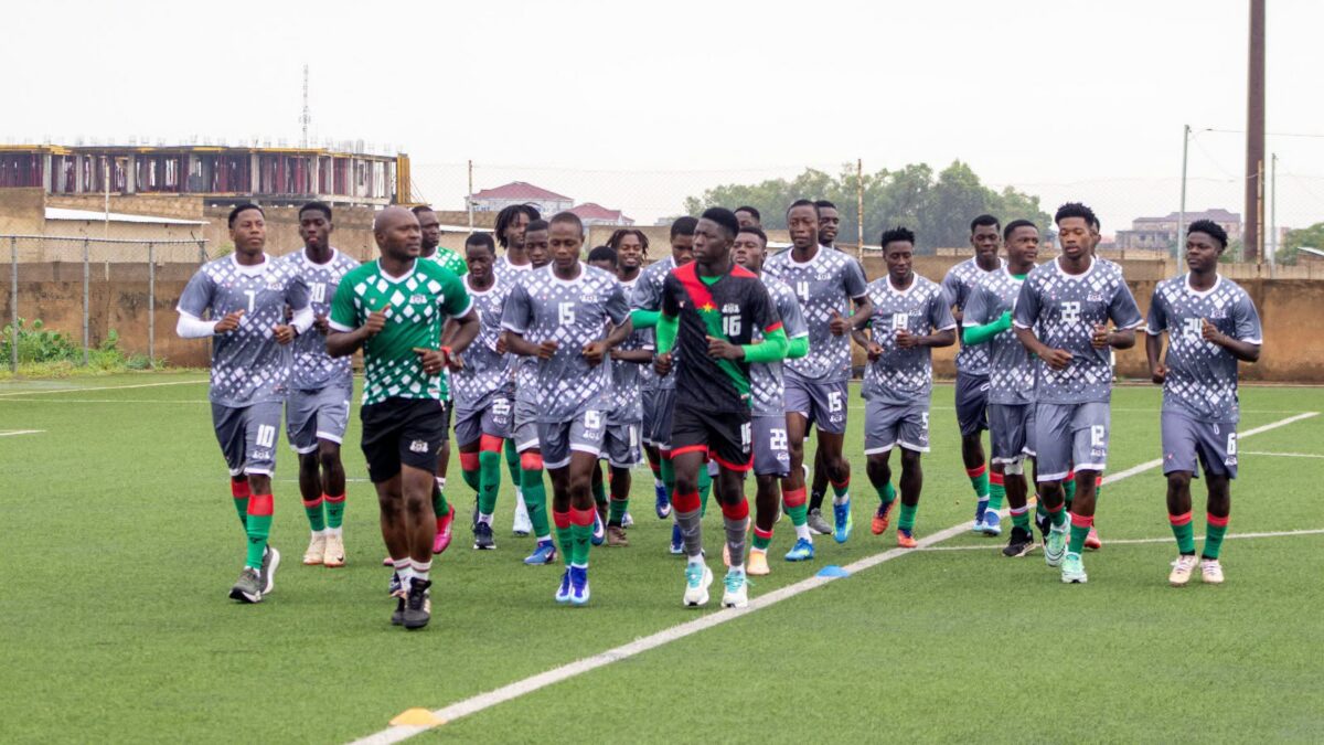 Burkina Faso prêt pour le tournoi UFOA B U20 : une qualification majeure en vue pour l&rsquo;Afrique 2026