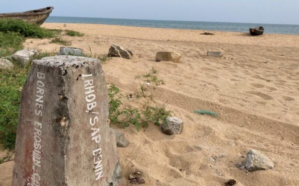 Bénin : la confirmation d&rsquo;un récif corallien vivant ravive l&rsquo;intérêt pour la biodiversité marine côtière ouest-africaine