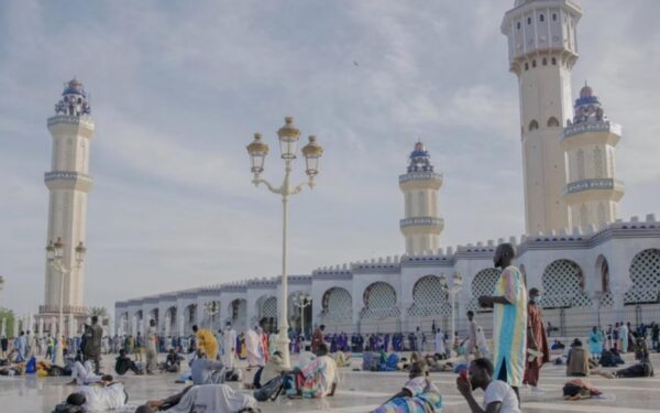 Le Grand Magal de Touba 2026 : un événement religieux majeur qui révèle les défis logistiques de l&rsquo;Afrique de l&rsquo;Ouest