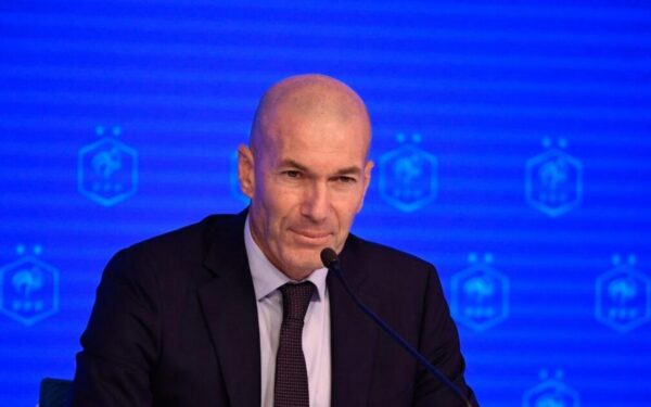 Zinédine Zidane élève la voix contre le racisme : un appel qui résonne en Afrique