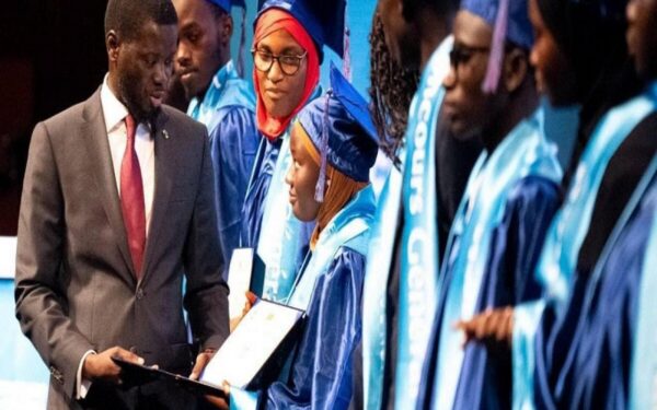 Éducation : l&rsquo;enjeu critique des filles dans les filières scientifiques en Afrique de l&rsquo;Ouest