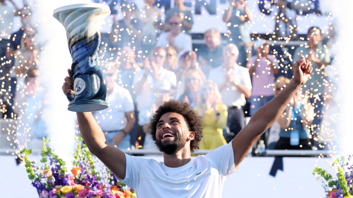 Arthur Fils remporte Cincinnati, premier Masters 1000 français depuis une décennie