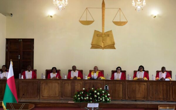Madagascar : la justice valide une saisine massive de terres coloniales, un précédent qui questionne l&rsquo;Afrique