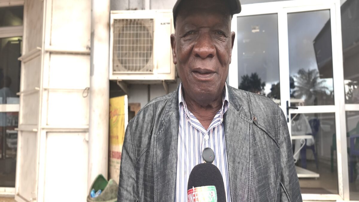 Abdoulaye « Breveté » Diallo : cinquante ans de musique, toujours debout