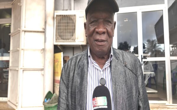 Abdoulaye « Breveté » Diallo : cinquante ans de musique, toujours debout