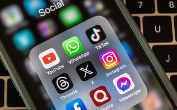 Guinée : les coupures de réseaux sociaux deviennent récurrentes, un frein croissant pour l&rsquo;économie numérique