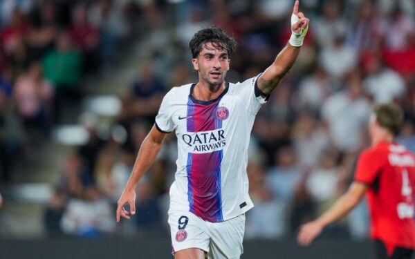 Ferran Torres inscrit son nom au PSG comme Mboma et Ibrahimovic