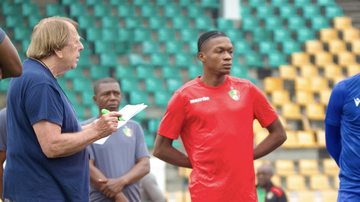Claude Le Roy évalue les talents du Congo lors d&rsquo;un stage de sélection