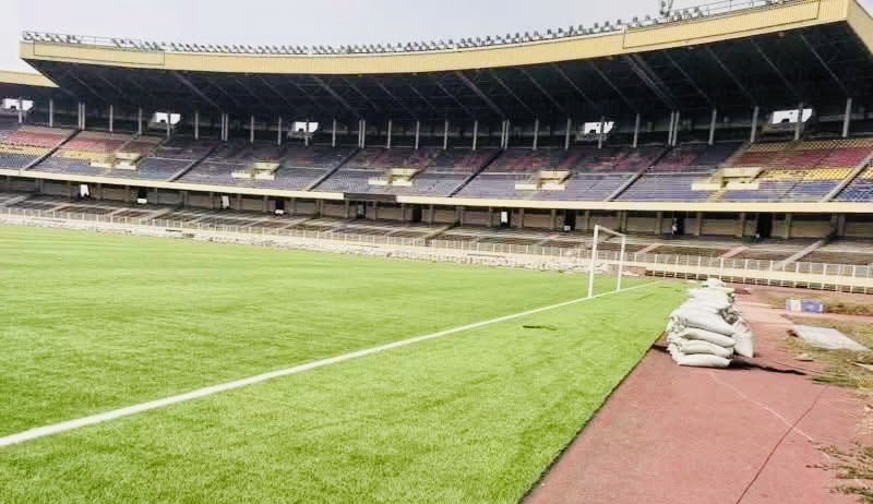 RDC : la FIFA valide la pelouse synthétique du stade des Martyrs