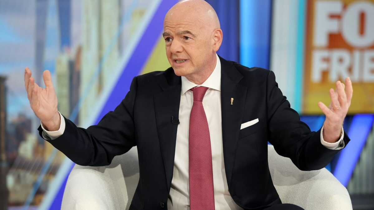 Russie et FIFA : quand le football mondial ignore les sanctions géopolitiques