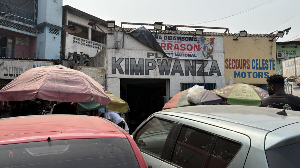 Kimpwanza Bar à Kinshasa : quand un bar devient temple de la rumba et de la mémoire congolaise