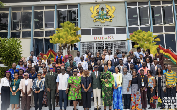 Ghana : un parlement numérique des jeunes africains pour peser sur les décisions démocratiques