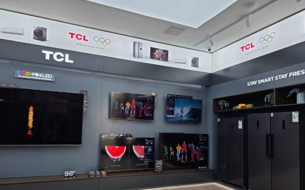 TCL inaugure son premier flagship store en Afrique du Sud : une stratégie de conquête du marché africain
