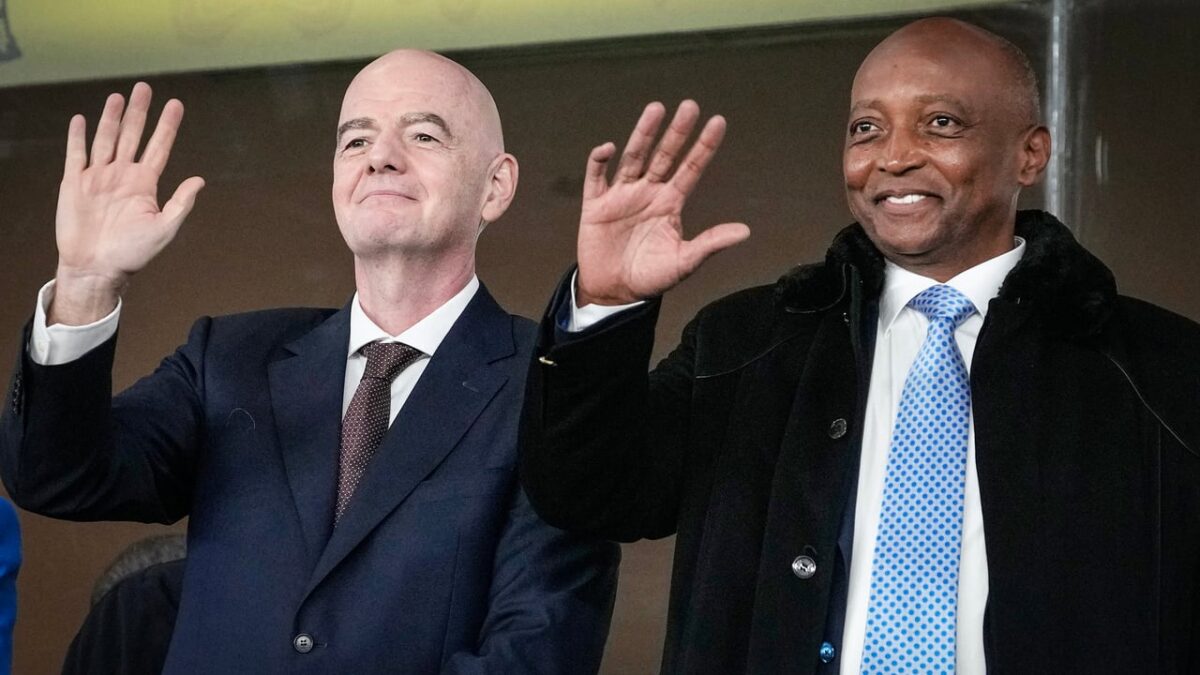 Infantino en quête de légitimité : l&rsquo;Afrique, dernier rempart du président de la Fifa