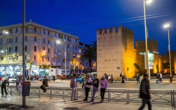 Maroc : la croissance économique masque des fractures sociales persistantes