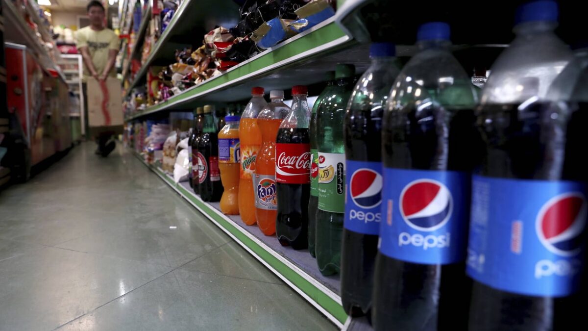 Coca-Cola face à Pepsi : le duel des embouteilleurs redessine la cartographie des boissons en Afrique