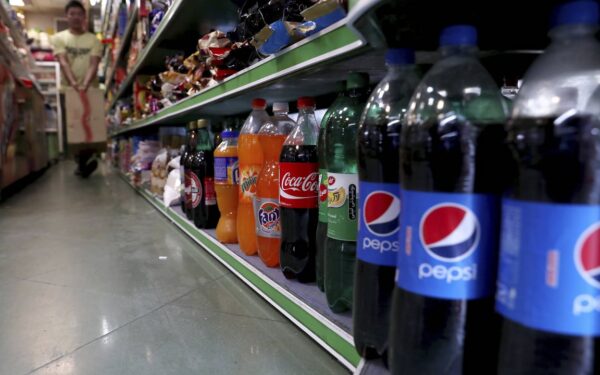 Coca-Cola face à Pepsi : le duel des embouteilleurs redessine la cartographie des boissons en Afrique