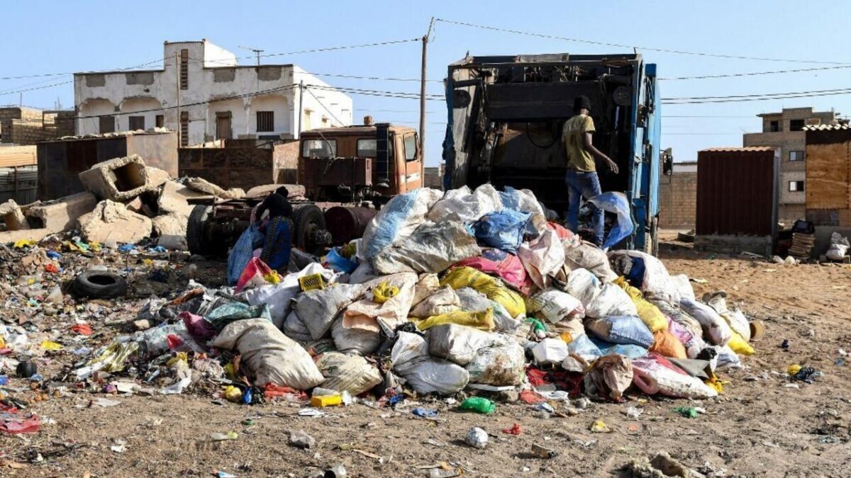 Rufisque : un quartier transforme ses ordures en ressource