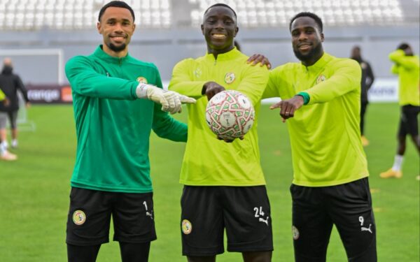 Vieira trace sa route au Sénégal : 29 Lions sans Sadio Mané
