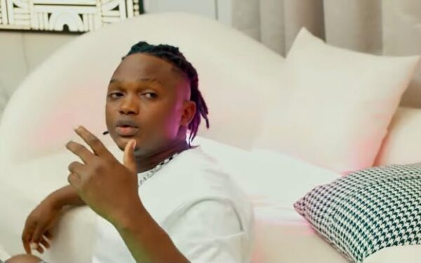 Paikoun Fria dévoile « Eeuh Djiwo », nouveau clip sur les blessures amoureuses