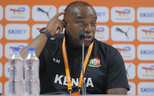 Kenya : Benni McCarthy défend son gardien face aux critiques