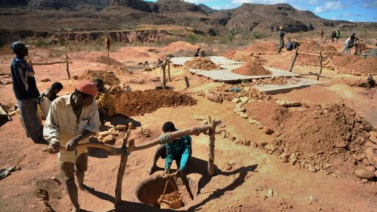 Madagascar : les États-Unis financent une usine de terres rares