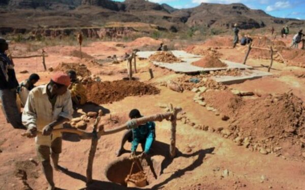 Madagascar : les États-Unis financent une usine de terres rares