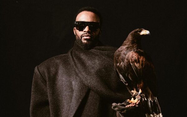 Fally Ipupa redonne vie au classique Kita Mata de Josky Kiambukuta