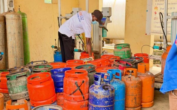 Conakry : le remplissage de gaz butane reprend après une livraison
