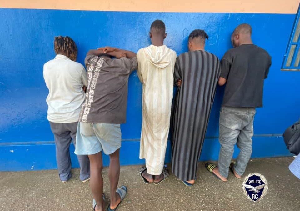 Conakry : cinq interpellations après la saisie de neuf motos
