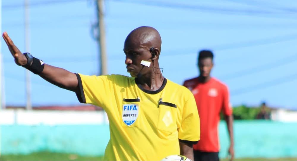 Arbitrage guinéen : trois départs marquants en quarante-huit heures