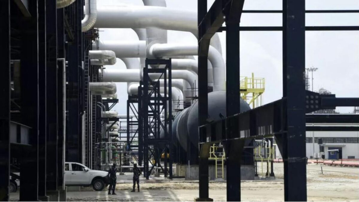 Raffinage africain : l&rsquo;autosuffisance énergétique est-elle réaliste avant 2030 ?