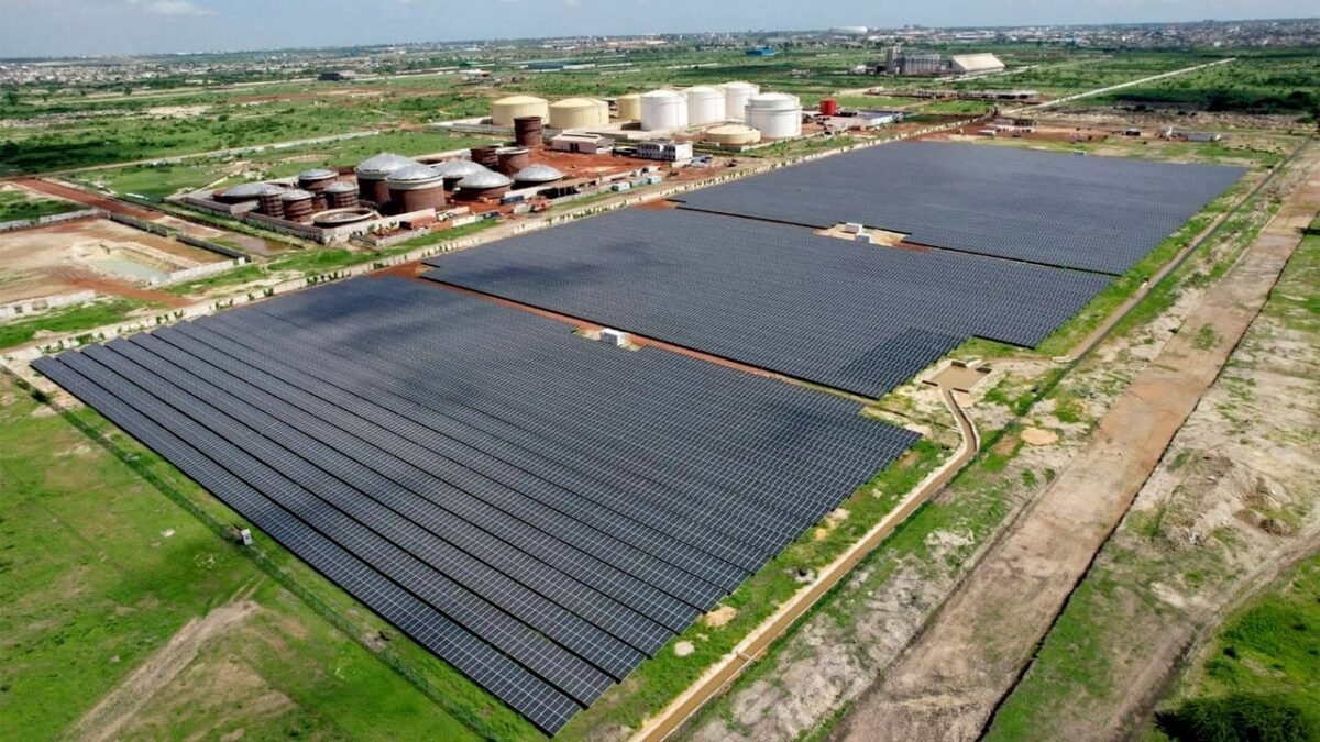Énergie solaire : l&rsquo;Afrique de l&rsquo;Ouest attire les investisseurs